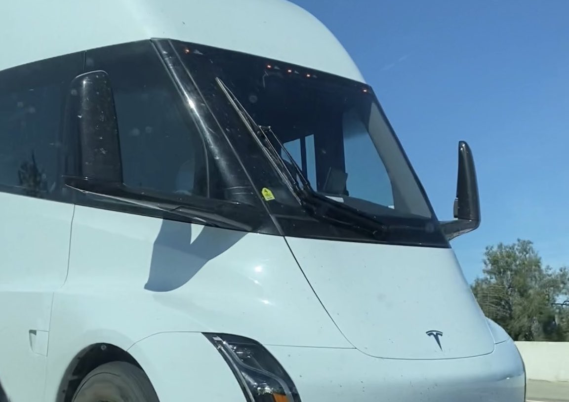 Walmart Has Taken Delivery of a Tesla Semi