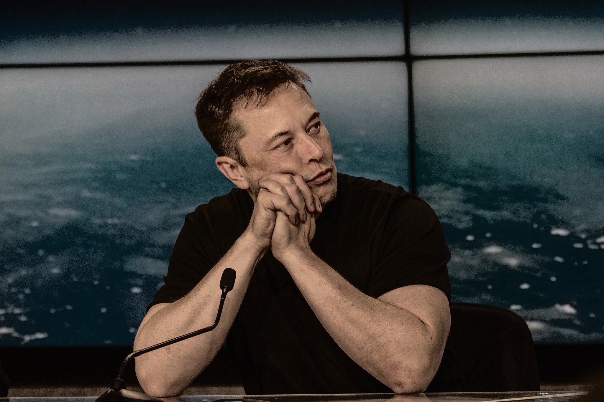 Tesla Shareholder Criticizes Elon Musk